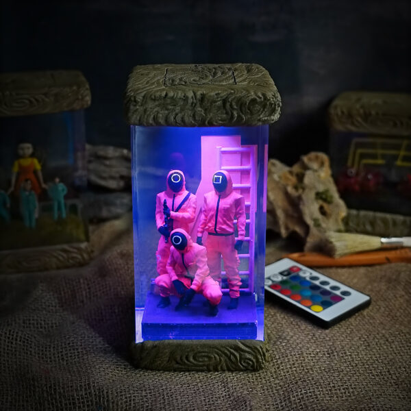 Squad - Image 9
