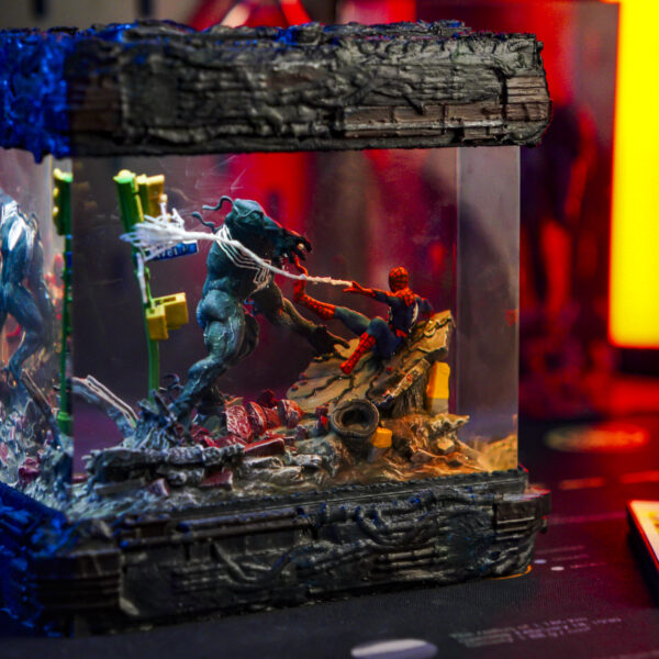 Spiderman vs Venom v2 - Image 9